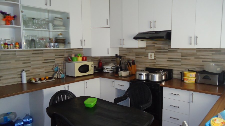 2 Bedroom Property for Sale in Brooklyn Western Cape